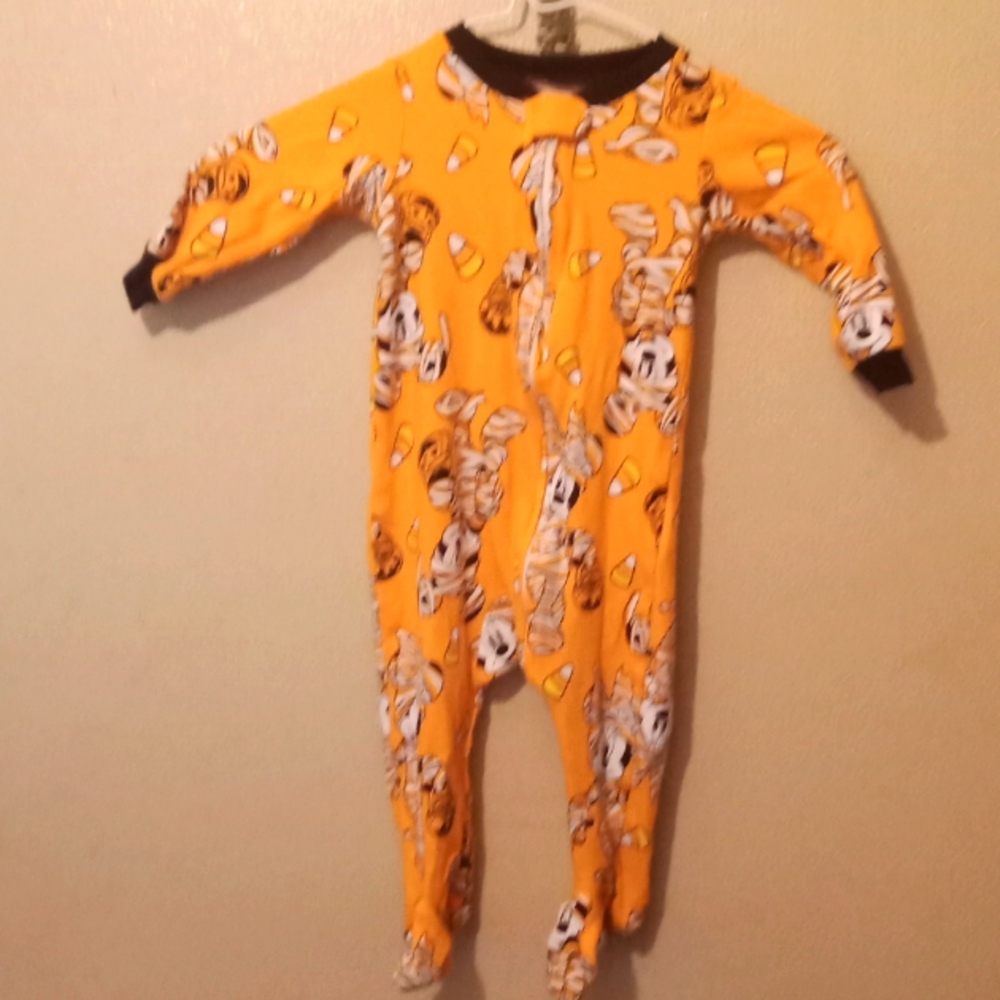 Halloween sleeper